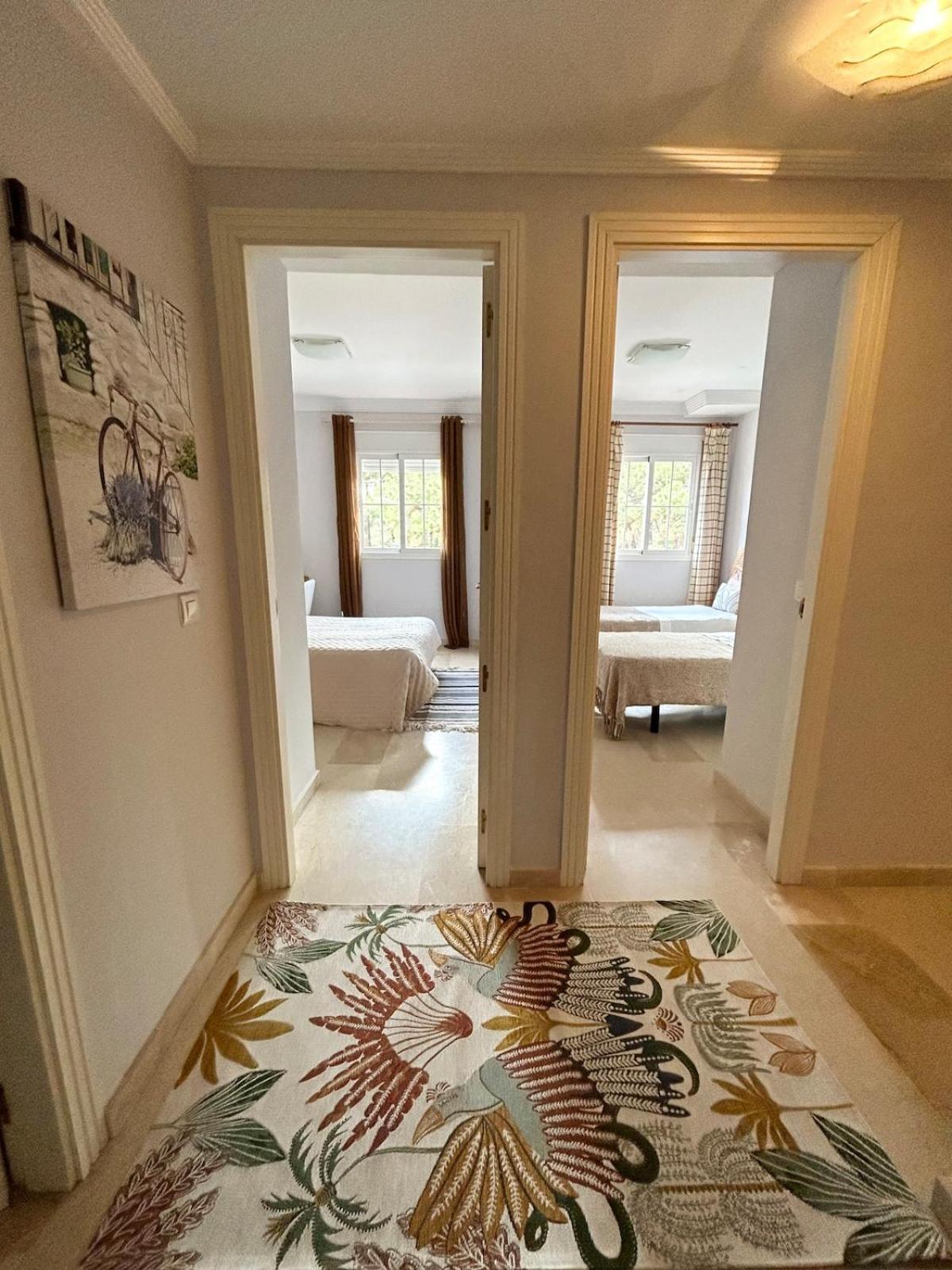 Newly Furnished Elviria Apartamento Marbella