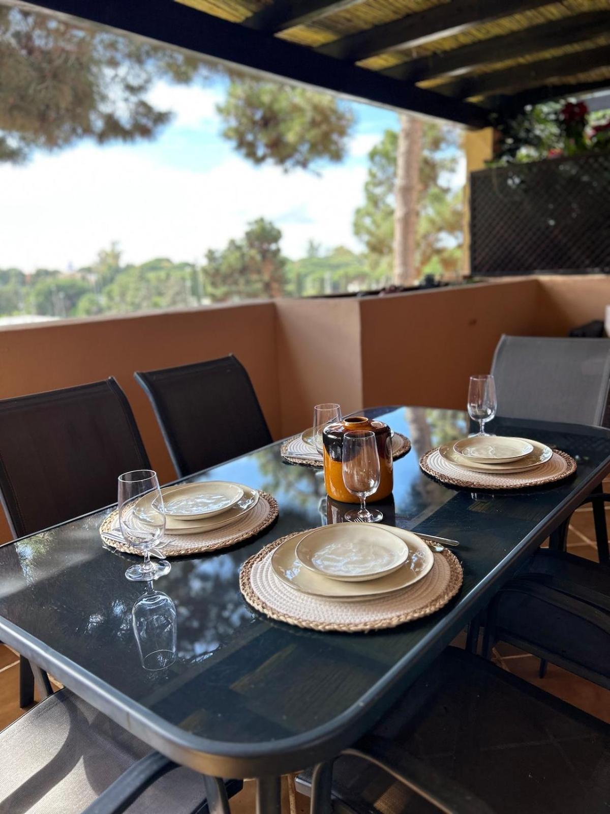 Apartamento Newly Furnished Elviria Marbella